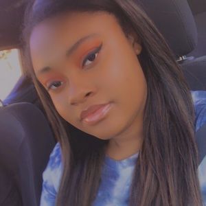 Meet your Posher, Moe